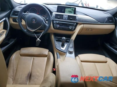 Zdjęcie 8 z 12 samochodu: 2017 BMW 330 XI VIN:WBA8D9G35HNU61721 - miniatura