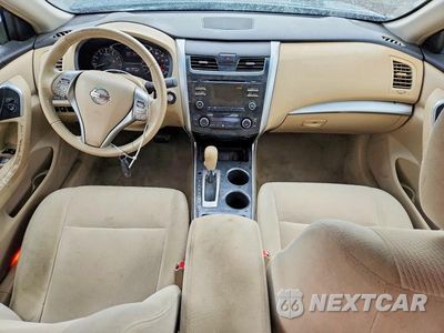 Zdjęcie 8 z 12 samochodu: 2013 NISSAN ALTIMA VIN:1N4AL3AP7DN503791 - miniatura