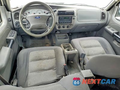 Zdjęcie 8 z 12 samochodu: 2004 FORD EXPLORER SPORT TRAC VIN:1FMZU67K84UA62262 - miniatura