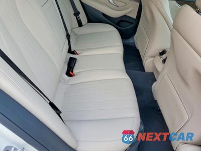 Zdjęcie 10 z 13 samochodu: 2022 MERCEDES-BENZ E 350 VIN:W1KZF8DBXNB091537 - miniatura