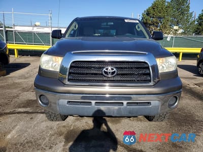 Piąte zdjęcie samochodu w środku: 2007 TOYOTA TUNDRA DOUBLE CAB SR5 VIN:5TFBT541X7X007913 - miniatura