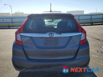Zdjęcie 6 z 12 samochodu: 2019 HONDA FIT EX VIN:3HGGK5H87KM713916 - miniatura