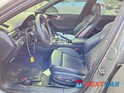 Zdjęcie 7 z 13 samochodu: 2024 AUDI S4 PREMIUM PLUS VIN:WAUB4AF43RA043992 - miniatura