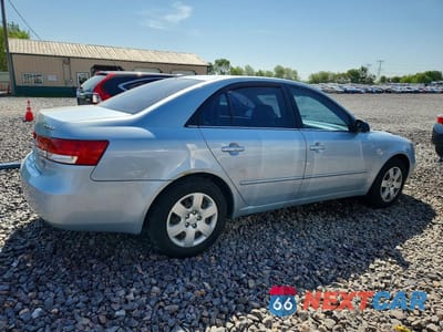 Trzecie zdjęcie samochodu z tyłu: 2008 HYUNDAI SONATA GLS VIN:5NPET46C38H386739 - miniatura