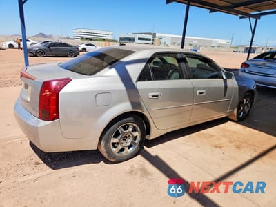 Trzecie zdjęcie samochodu z tyłu: 2005 CADILLAC CTS VIN:1G6DM56T650198209 - miniatura