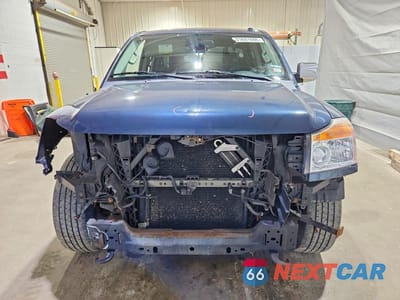 Piąte zdjęcie samochodu w środku: 2015 NISSAN TITAN SL VIN:1N6AA0EC7FN501853 - miniatura