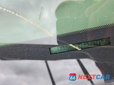 Zdjęcie 12 z 12 samochodu: 2000 TOYOTA AVALON XLS VIN:4T1BF28B3YU111957 - miniatura