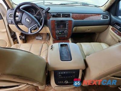 Zdjęcie 8 z 13 samochodu: 2007 CHEVROLET SUBURBAN K1500 VIN:3GNFK16Y77G312479 - miniatura