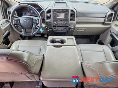 Zdjęcie 8 z 12 samochodu: 2019 FORD F350 SUPER DUTY VIN:1FT8W3BT2KEC44930 - miniatura