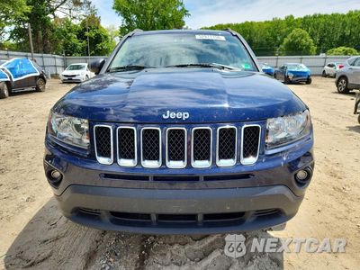Piąte zdjęcie samochodu w środku: 2017 JEEP COMPASS SPORT VIN:1C4NJCBA1HD165943 - miniatura