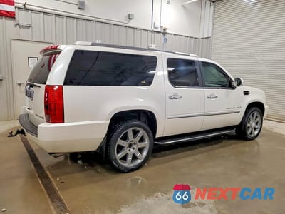 Trzecie zdjęcie samochodu z tyłu: 2008 CADILLAC ESCALADE ESV VIN:1GYFK66828R157003 - miniatura