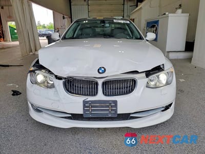 Piąte zdjęcie samochodu w środku: 2012 BMW 328 XI VIN:WBAKF3C54CE974522 - miniatura