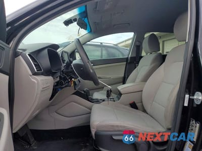 Zdjęcie 7 z 13 samochodu: 2020 HYUNDAI TUCSON SE VIN:KM8J23A44LU184269 - miniatura