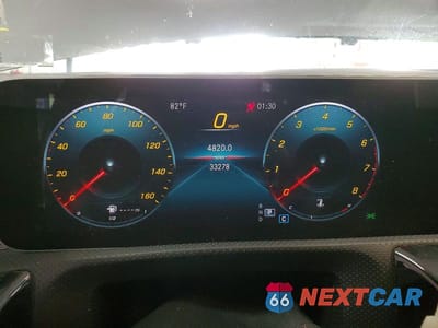 Zdjęcie 9 z 12 samochodu: 2020 MERCEDES-BENZ CLA 250 VIN:W1K5J4GB1LN124082 - miniatura