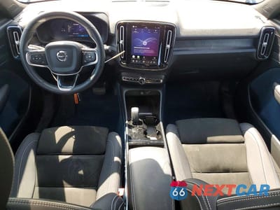 Zdjęcie 8 z 13 samochodu: 2022 VOLVO C40 P8 RECHARGE ULTIMATE VIN:YV4ED3GB1N2004408 - miniatura