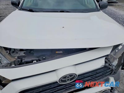 Zdjęcie 11 z 12 samochodu: 2019 TOYOTA RAV4 LE VIN:JTMH1RFVXKJ006943 - miniatura
