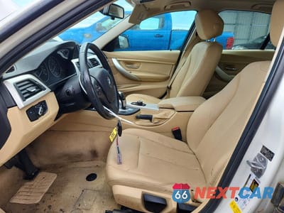 Zdjęcie 7 z 12 samochodu: 2014 BMW 320 I VIN:WBA3B1G50ENS77849 - miniatura