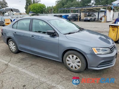 Czwarte zdjęcie samochodu z boku: 2016 VOLKSWAGEN JETTA S VIN:3VW267AJXGM387166 - miniatura