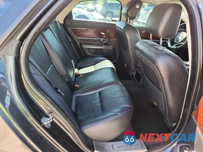 Zdjęcie 10 z 12 samochodu: 2015 JAGUAR XJ VIN:SAJWJ1CD6F8V77865 - miniatura