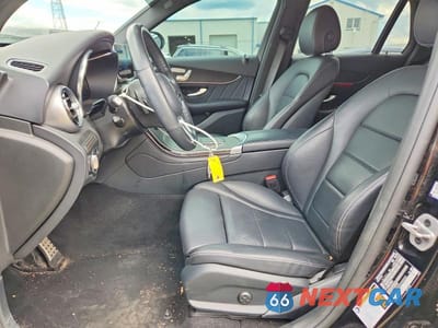 Zdjęcie 7 z 13 samochodu: 2022 MERCEDES-BENZ GLC 300 4MATIC VIN:W1N0G8EB0NV400003 - miniatura