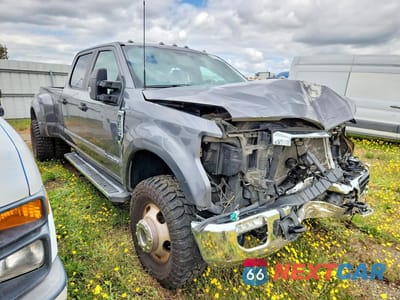 Czwarte zdjęcie samochodu z boku: 2022 FORD F350 SUPER DUTY VIN:1FT8W3DT1NEC89486 - miniatura