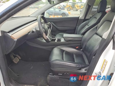 Zdjęcie 7 z 13 samochodu: 2021 TESLA MODEL Y VIN:5YJYGDEE8MF231407 - miniatura