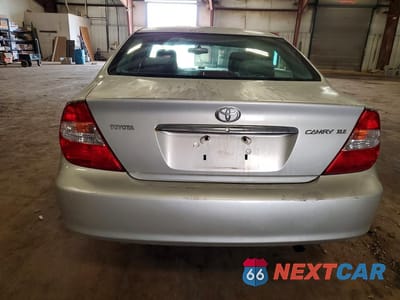 Zdjęcie 6 z 12 samochodu: 2002 TOYOTA CAMRY XLE VIN:4T1BE32KX2U520384 - miniatura