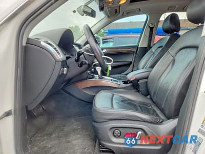 Zdjęcie 7 z 13 samochodu: 2014 AUDI Q5 PREMIUM VIN:WA1CFAFP8EA045379 - miniatura