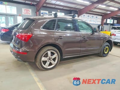 Trzecie zdjęcie samochodu z tyłu: 2011 AUDI Q5 PREMIUM PLUS VIN:WA1DKAFP2BA047348 - miniatura