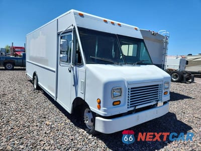 Czwarte zdjęcie samochodu z boku: 2008 FORD E450 DELIVERY VAN VIN:1FCLE49L78DB26153 - miniatura