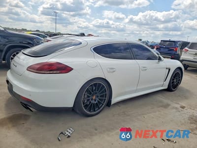 Trzecie zdjęcie samochodu z tyłu: 2014 PORSCHE PANAMERA S VIN:WP0AB2A76EL055953 - miniatura