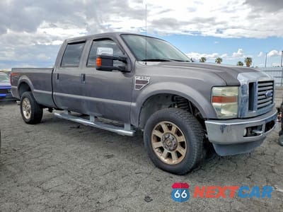 Czwarte zdjęcie samochodu z boku: 2008 FORD F350 SRW SUPER DUTY VIN:1FTSW31R08EC56207 - miniatura
