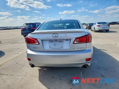 Zdjęcie 6 z 12 samochodu: 2011 LEXUS IS 350 VIN:JTHCE5C28B5001779 - miniatura