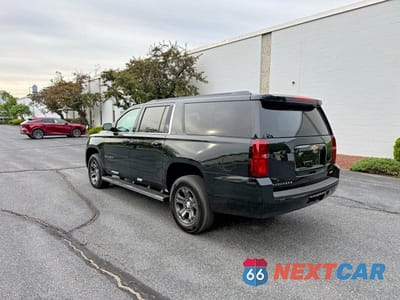 Trzecie zdjęcie samochodu z tyłu: 2015 CHEVROLET SUBURBAN K1500 LT VIN:1GNSKJKC2FR694668 - miniatura