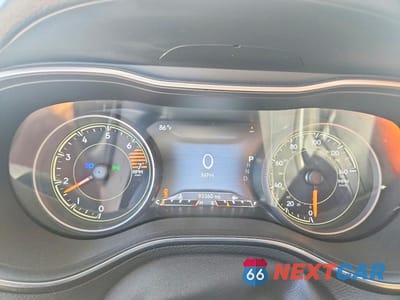 Zdjęcie 9 z 12 samochodu: 2023 JEEP CHEROKEE VIN:1C4PJMMB4PD110972 - miniatura