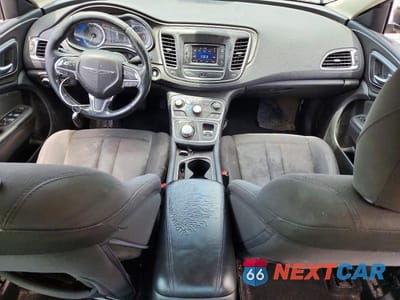 Zdjęcie 8 z 12 samochodu: 2016 CHRYSLER 200 LIMITED VIN:1C3CCCAB7GN106095 - miniatura