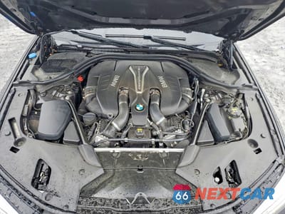 Zdjęcie 11 z 12 samochodu: 2018 BMW M550XI VIN:WBAJB9C51JB286017 - miniatura