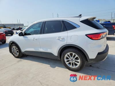 Drugie zdjęcie samochodu z przodu: 2020 FORD ESCAPE SE VIN:1FMCU0G69LUC02646 - miniatura