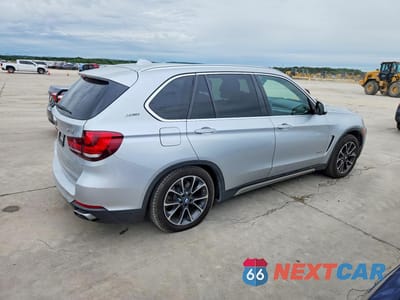 Trzecie zdjęcie samochodu z tyłu: 2018 BMW X5 XDR40E VIN:5UXKT0C52J0W00459 - miniatura
