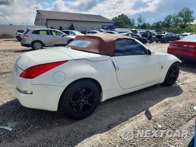 Trzecie zdjęcie samochodu z tyłu: 2008 NISSAN 350Z ROADSTER VIN:JN1BZ36A08M852162 - miniatura