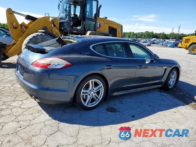 Trzecie zdjęcie samochodu z tyłu: 2010 PORSCHE PANAMERA S VIN:WP0AB2A71AL062092 - miniatura