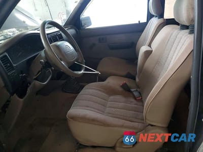 Zdjęcie 7 z 12 samochodu: 1996 TOYOTA TACOMA XTRACAB VIN:4TAVL52NXTZ167139 - miniatura