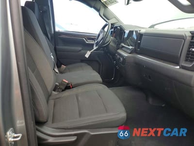 Zdjęcie 7 z 12 samochodu: 2025 CHEVROLET SILVERADO K1500 LT-L VIN:1GCPKKEK7SZ205540 - miniatura