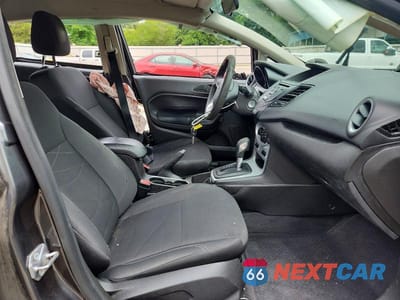 Zdjęcie 7 z 13 samochodu: 2019 FORD FIESTA VIN:3FADP4EJ5KM164839 - miniatura