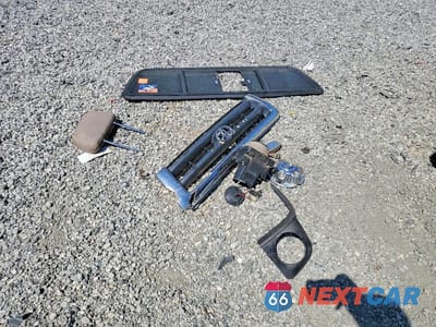 Zdjęcie 12 z 12 samochodu: 2000 TOYOTA TACOMA XTRACAB PRERUNNER VIN:4TASN92N5YZ605108 - miniatura