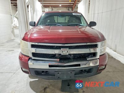 Piąte zdjęcie samochodu w środku: 2009 CHEVROLET SILVERADO K1500 LT VIN:2GCEK290X91121277 - miniatura