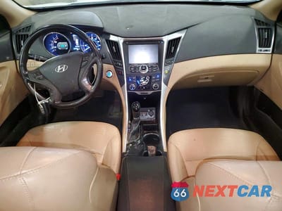 Zdjęcie 8 z 12 samochodu: 2013 HYUNDAI SONATA HYBRID VIN:KMHEC4A40DA050978 - miniatura
