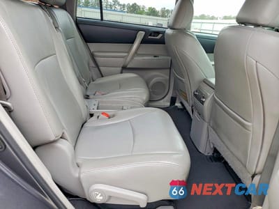 Zdjęcie 11 z 13 samochodu: 2012 TOYOTA HIGHLANDER SE VIN:5TDZA3EH1CS028217 - miniatura