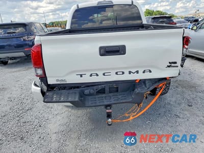 Zdjęcie 6 z 12 samochodu: 2022 TOYOTA TACOMA SR5 V6 VIN:3TMAZ5CN5NM169255 - miniatura