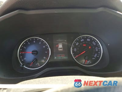 Zdjęcie 9 z 13 samochodu: 2019 TOYOTA RAV4 LE VIN:2T3F1RFV2KC025495 - miniatura